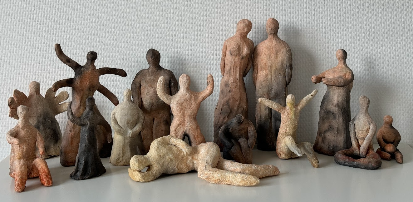 Aufstellungsfiguren von Friederike Rose-Simonow